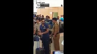 Watch How Indian People React To MS Dhoni, Virat Kohli After India Lost T20 Semi Final Match Against West Indies 2016