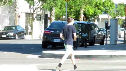 HOT GIRL DANCING IN A POOL BUBBLE!!! (vlog day 210)