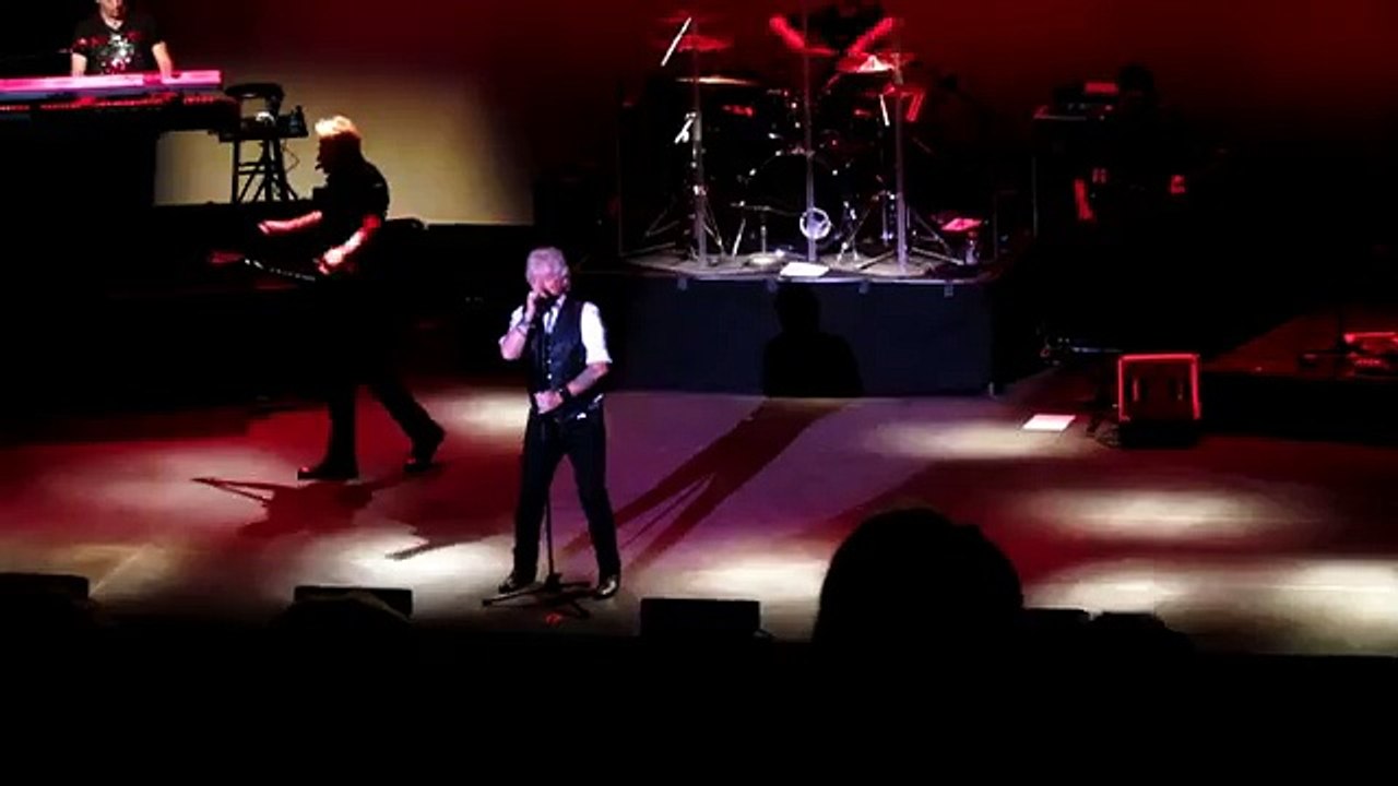 Air Supply In-Concert-Live in HD 102315 42