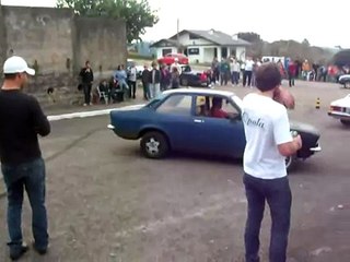 borrachão chevette turbo fritando.wmv