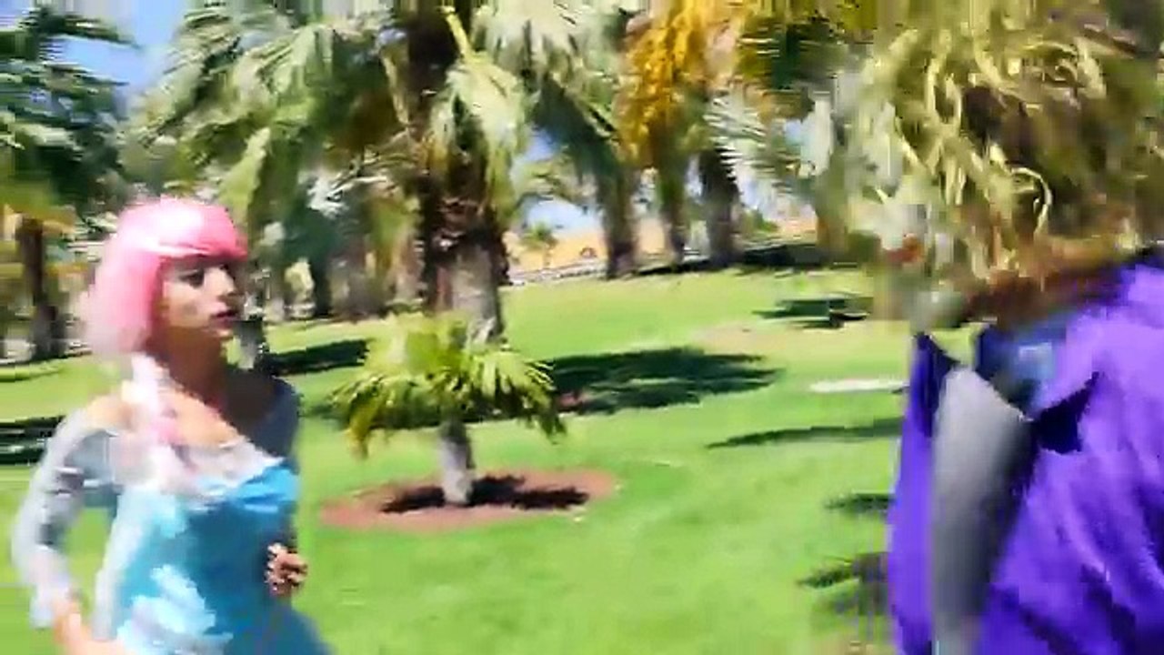 Pink Frozen Elsa Vs Venom vs Pink Spidergirl & Baby Spiderman - Fun Superhero in Real life