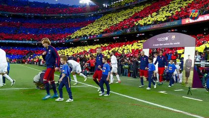 Clasico : Le Camp Nou a rendu hommage à Johan Cruyff