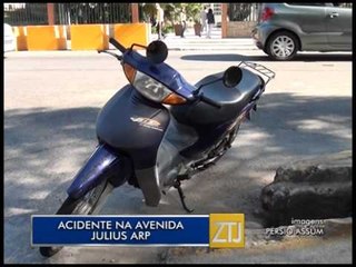 10-06-2015 - ACIDENTE NA JULIUS ARP - ZOOM TV JORNAL
