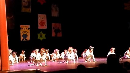 Spectacle Ecole de Kelly 05-03-2016.