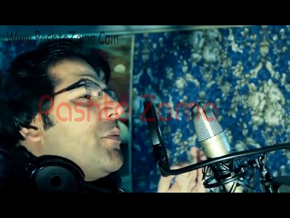Karan Khan Album Kayyf 2015 HD Sta Lewane Yam Intezaar Me Kawa Pashto New Song 2015