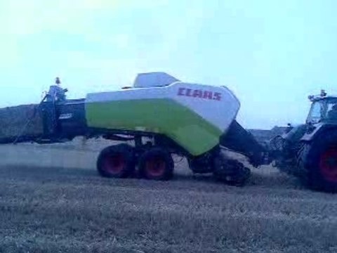 Viedo claas 3400