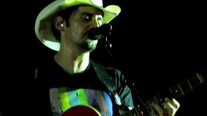 Brad Paisley - Letter to Me (Live at Cruzan Amphitheater)