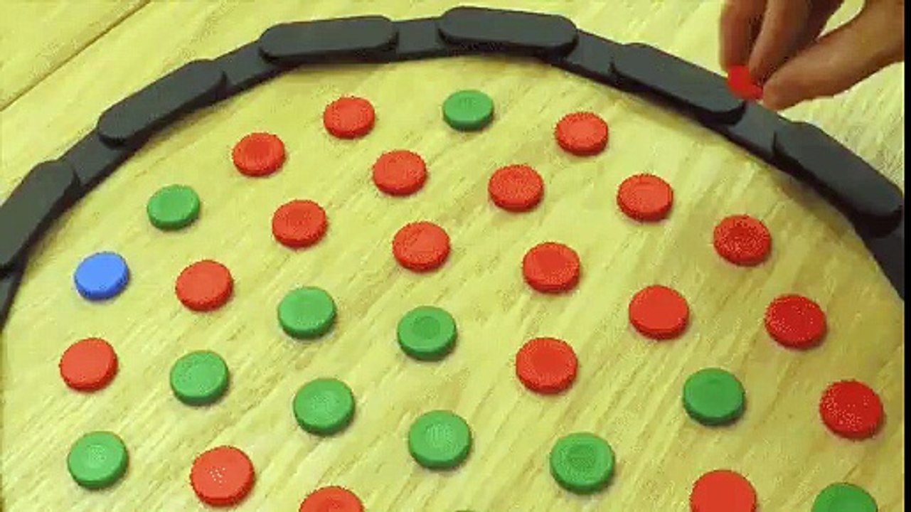 Magnets attraction and repulsion