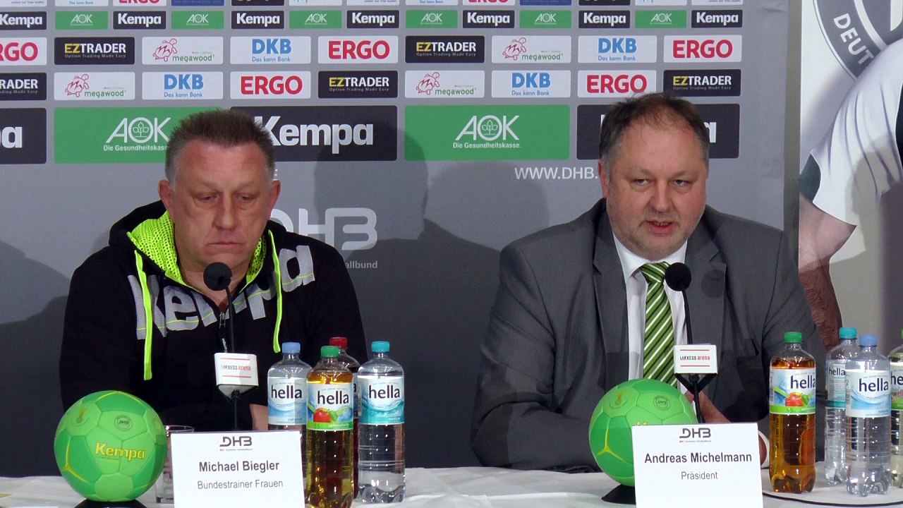 Dhb präsidium stellt den neuen frauen bundestrainer michael biegler vor