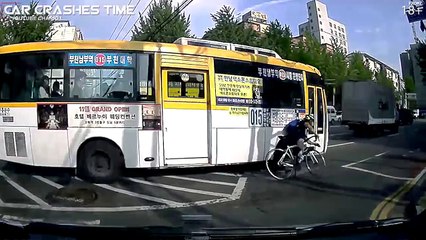 Car Crashes & Road Rage Compilation - August 2015 - episode #85 HD