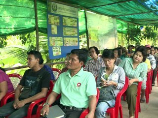 "Nuit debout" à République, dans l'attente d'un mouvement "qui est en train de naître"