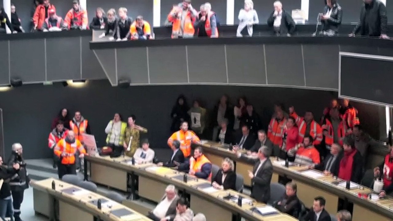 Conseil Départemental sous tension à Moulins