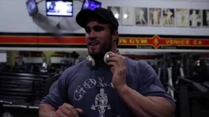 Chest workout with Calum von Moger