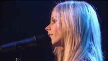 Avril Lavigne - Live at Budokan (Japan) 2005 - Full concert 38
