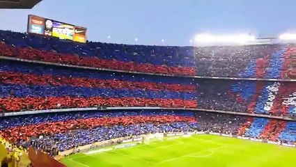 Tifo hommage à Cruyff avant le Clasico