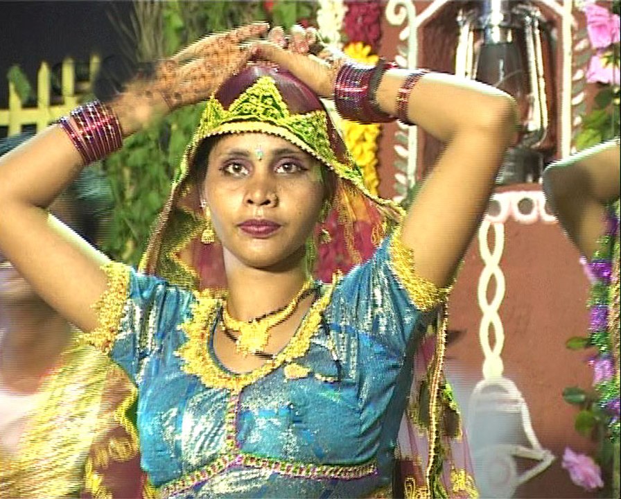 बुन्देली राई नाच / गोरी घुंघटा न मारो / Vol - 2...