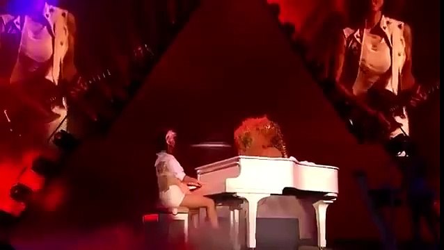 Beyonce - Live at Glastonbury 2011 HD FULL CONCERT! 36