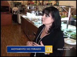 20-04-2015 - MOVIMENTO NO FERIADO - ZOOM TV JORNAL