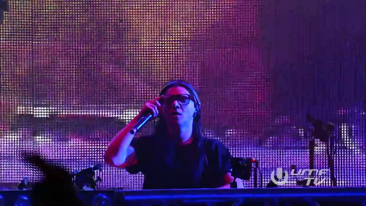SKRILLEX LIVE @ ULTRA MUSIC FESTIVAL 2015