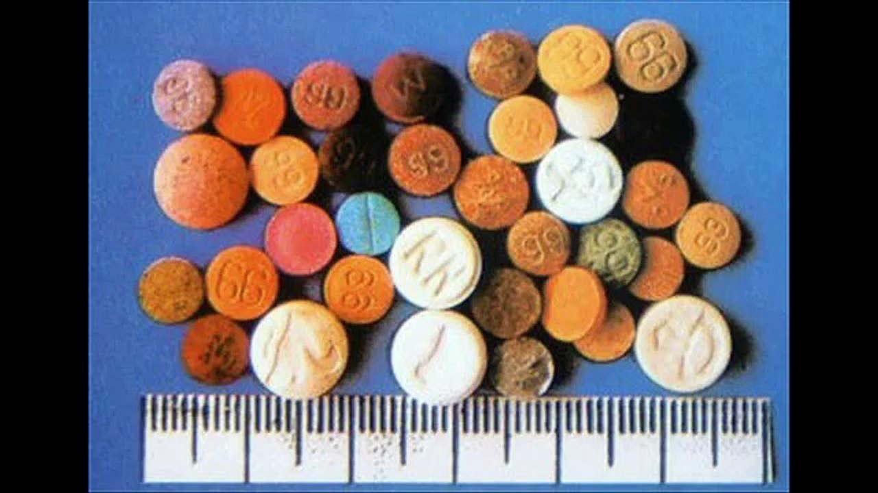 สารคดี ยาเสพติด