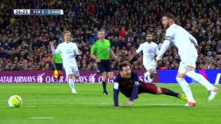 Lionel Messi vs Real Madrid   (02-04-2016)