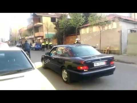 POLICIA E TIRANES PARANDALOI NJE PERPLASJE TE ARMATOSUR, SHOQEROHEN 3 PERSONA LAJM