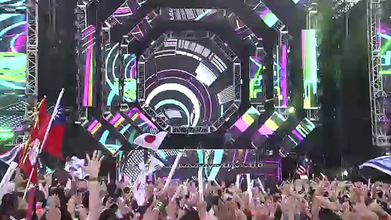 Dash Berlin - Live at Ultra Music Festival Japan Mainstage 2015 25