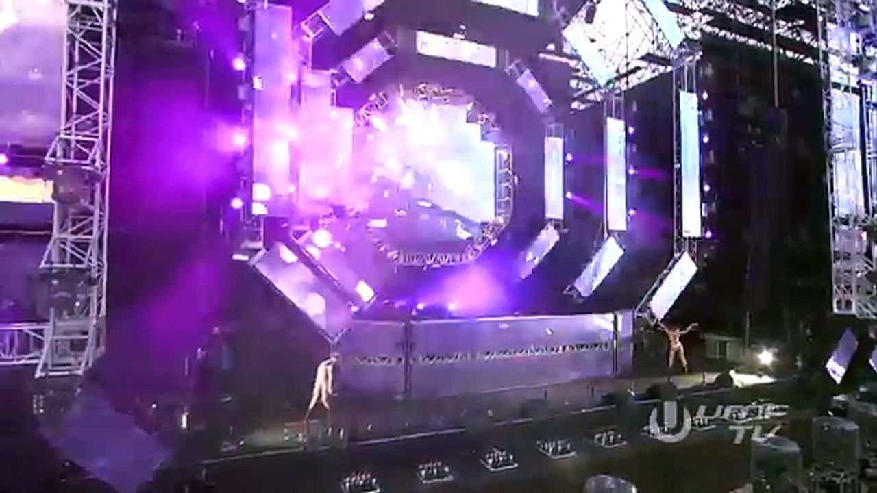 Dash Berlin - Live at Ultra Music Festival Japan Mainstage 2015 29