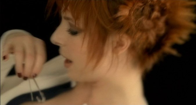 Mylene Farmer - LAmour NEst Rein
