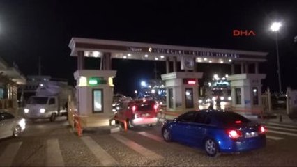 Çanakkale'de Arabalı Vapur Arıza Yaptı, Yolcular Panik Yaşadı