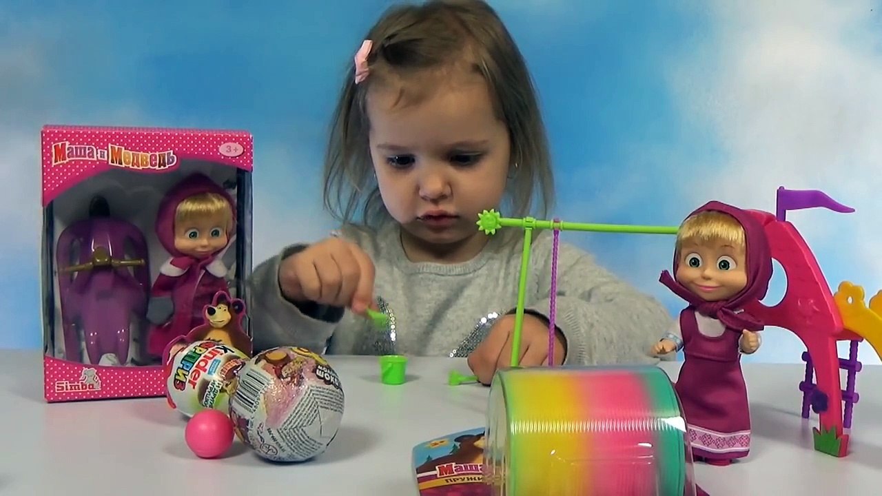 Маша и Медведь распаковка игрушки и игровая площ�