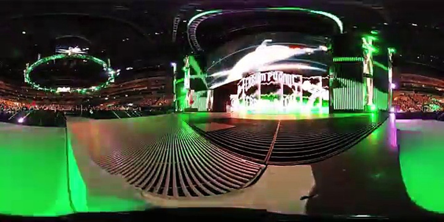 See Triple H's entrance and Roman Reigns' return on Raw in 360_