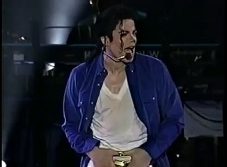 Michael Jackson - Live In Auckland  1996 (Full Concert) 20