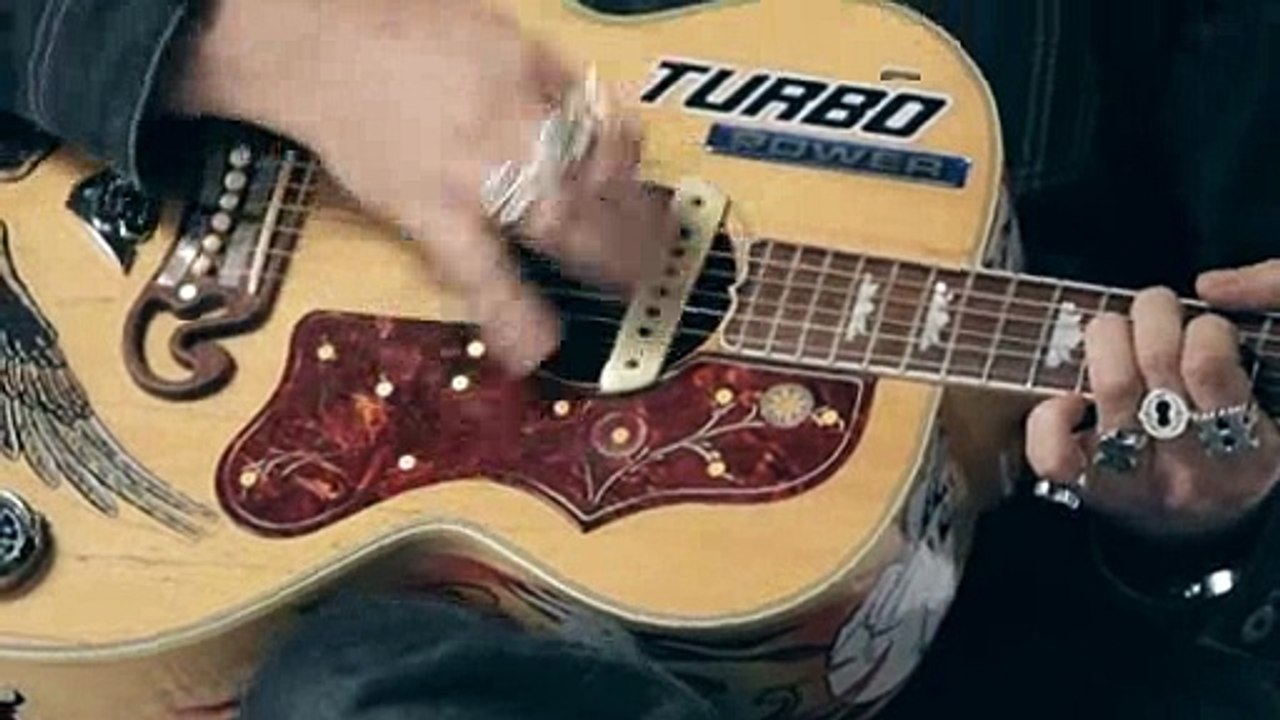 Nena & BossHoss - L.O.V.E. (Official Video)