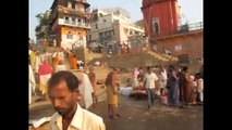 Wohnouti na cestách - HONZA - Indie 2011 (Váránasí)