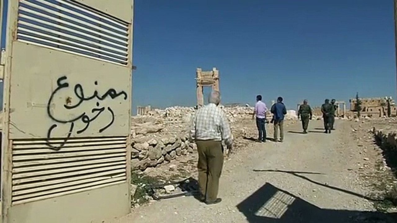 دمشق- العثور على مقبرة جماعية بها أكثر من 40 جثة بتدمر