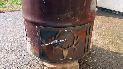 smoking tri tip for super bowl sunday on my ugly drum smoker