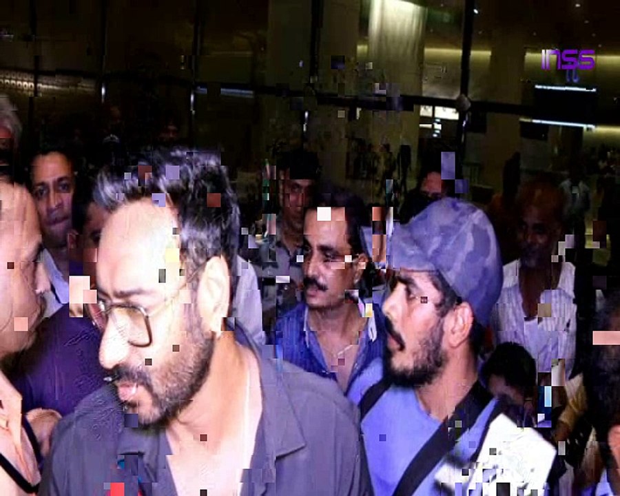 Ajay Devgan Talking About  Receiving Padma Shri Awards at Airport of Mumbai