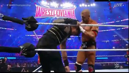Triple H Vs Roman Reigns Wrestlemania XXXIIl
