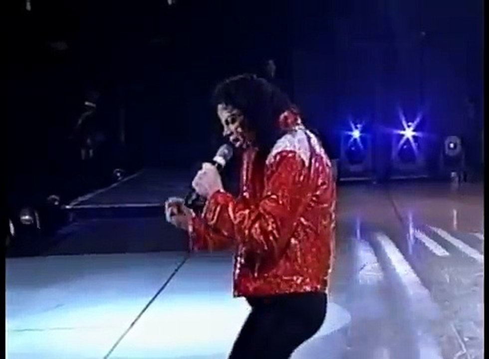 Michael Jackson - Live In Auckland  1996 (Full Concert) 33