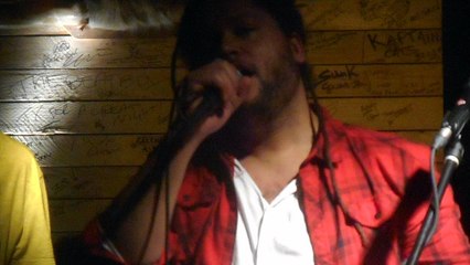 Concert de Gaëtan Streel aux Deux Ours