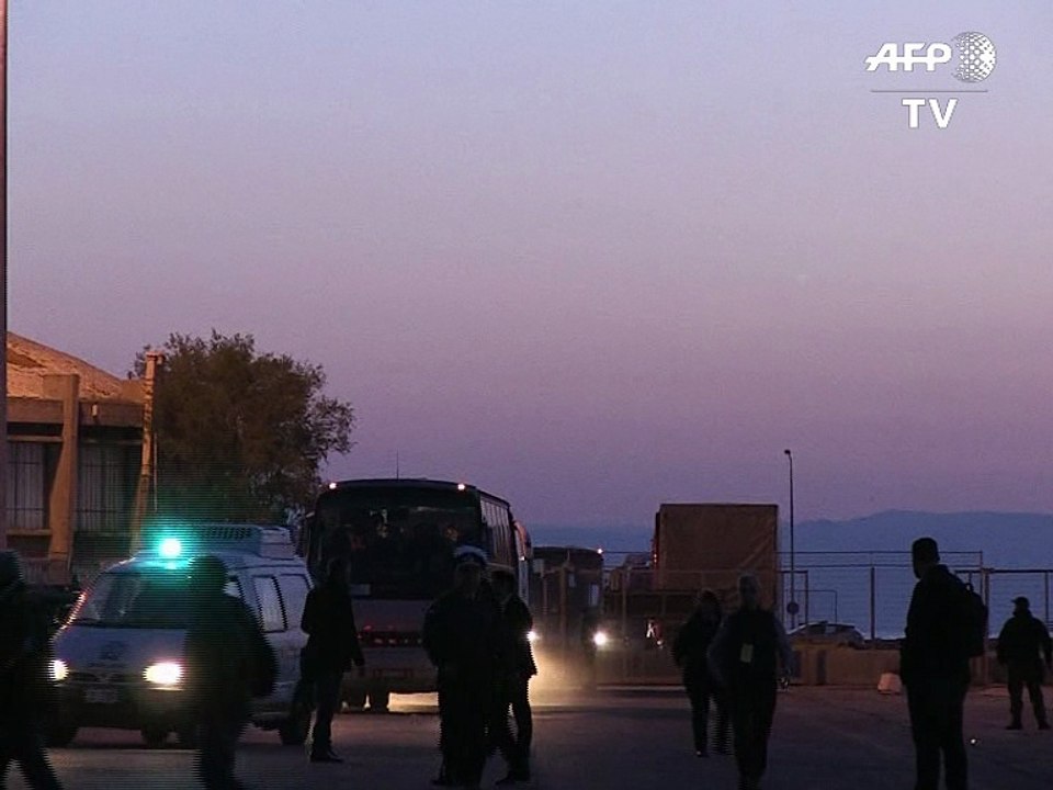 Turquie: arrivée du premier ferry de migrants renvoyés de Grèce