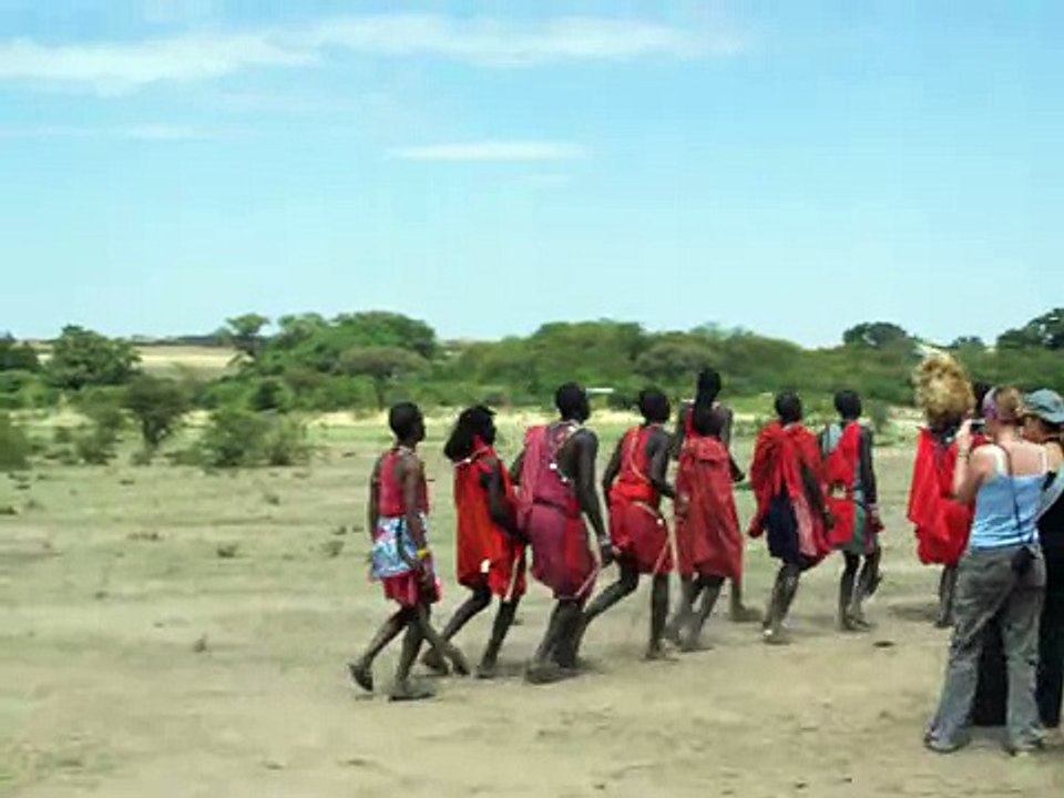 masai dancing