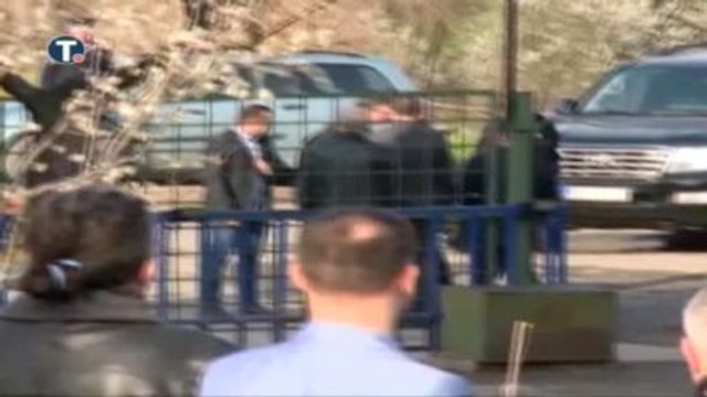 Sırbistan Başbakanı?nın Kosova Ziyareti Kosovalı Arnavut, Türk ve Boşnaklar Tarafından Tepkiyle...