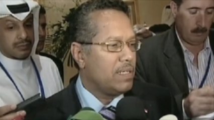 الرئيس اليمني يقيل خالد بحاح