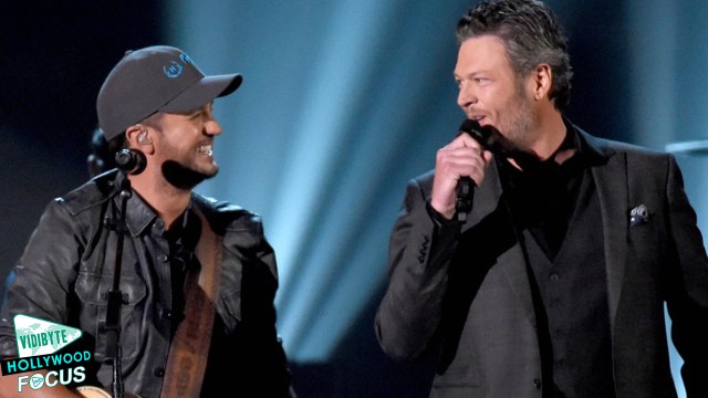 Blake Shelton Crashes Luke Bryan performance at the ACM Awards