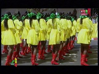 Magnifique prestation des majorettes de Kennedy rendant hommage à Feu doudou ndiaye rose