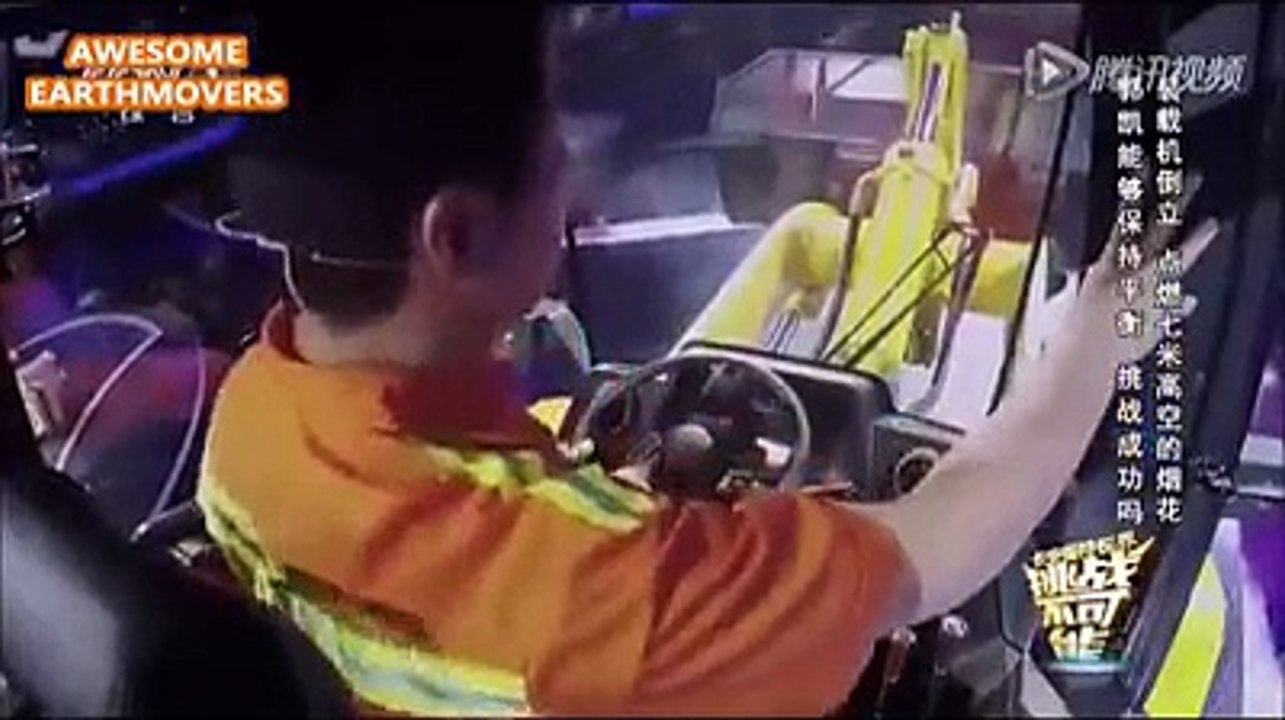 İş Makinası İle Muhteşem Yetenek Sizsiniz Gösterisi