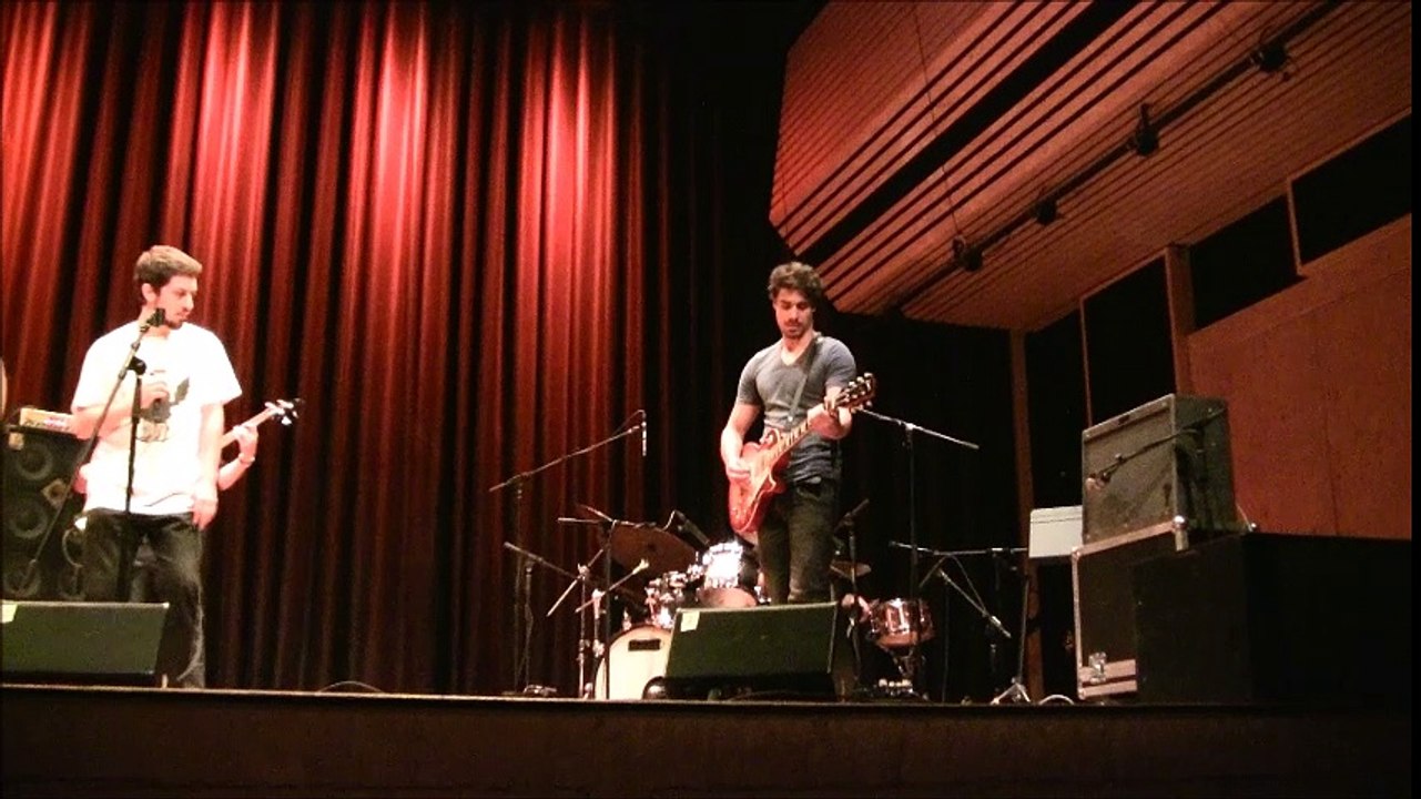 Crash Test - FAR AWAY - Concert de Bachelor 11.06.2015 Lausanne