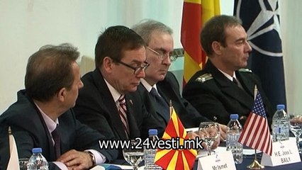 HRISTIJAN DEN NA NATO 04 04